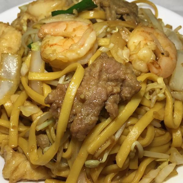 House Special Lo Mein · Chicken, beef and shrimp. With onion, cabbage and bean sprouts.