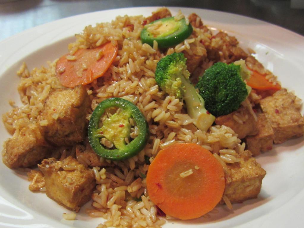 Jalapeno Fried Rice Tray (serves 7) · Fried rice with broccoli, carrots, jalapenos, egg and green onion.