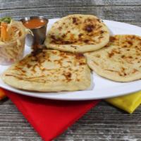 Pupusas · Mix and cheese.