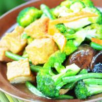 Buddha Plate · Braised tofu, shiitake, string beans and carrots.