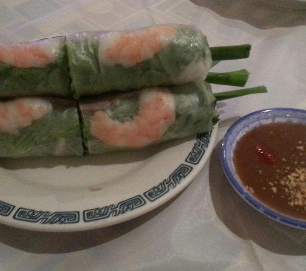 Goi Cuon · 3 cuon. Shrimp and pork spring rolls 3 rolls.