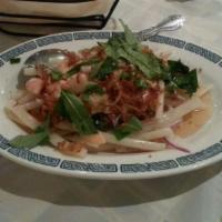 Goi Ngo Sen Tom Thit · Lotus root with shrimps and pork salad. Contains peanut.