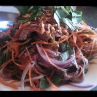 Goi Bo Thai · Thai beef salad. Spicy.