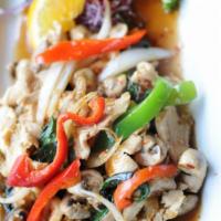 52. Hot Basil · Sauteed with basil leaves, bell peppers, mushrooms and onions.