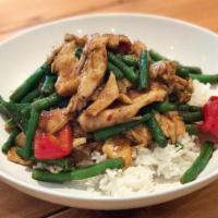 Prik King · Wok fried with string beans, bell peppers, and chili paste served over rice. Spicy.
