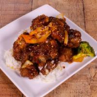 13. General Tso's Chicken Plate Dinner · Served with a mild chili sauce and fresh bell peppers and onions. Hot and spicy.