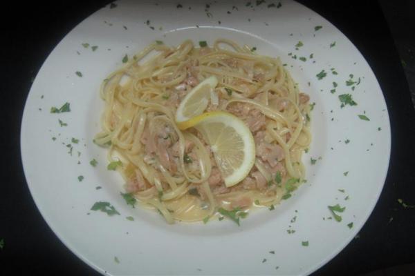 Linguini with Clams Pasta · Linguini with clams sauteed in a white wine sauce.
