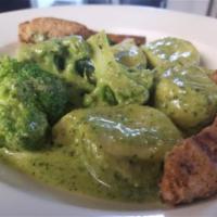 Pesto Pappardelle Pasta · Served with Italian sausage.