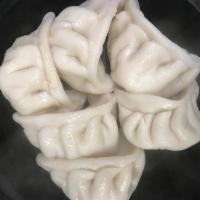 6 Steamed Dumplings · 