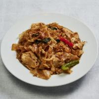 Chicken Drunken Noodle · Flat rice noodle, chicken, basil leaves, bell pepper, onions and eggs.