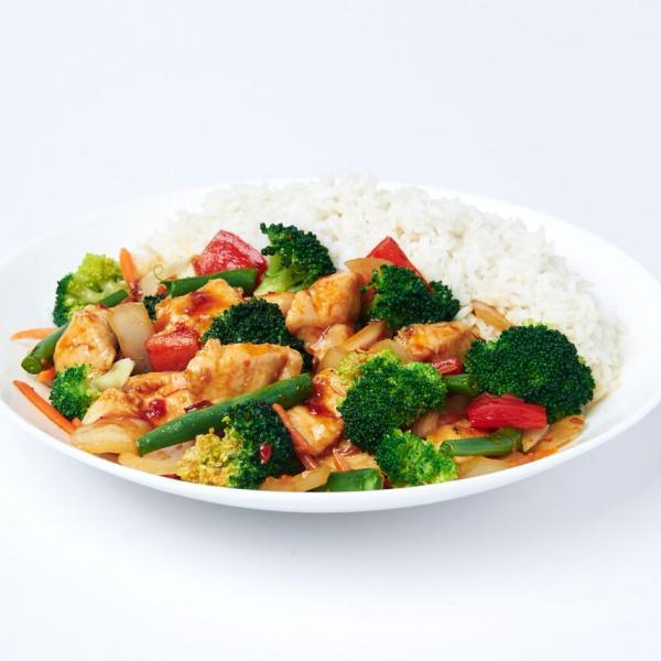 Thai Sweet Chili Chicken · White chicken with fresh green beans, red peppers red peppers, carrots, white onions and broccoli in our sweet red chili sauce. Spicy.