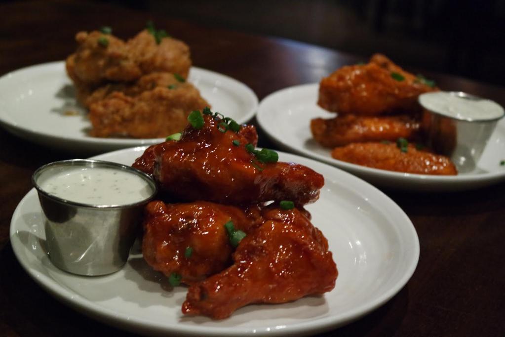 Chicken Wings · (6) Crispy Wings Choice of ... Chipotle Maple Buffalo Wings, Mambo Wings, Tradional Buffalo Wings sauce served on the side.
