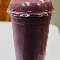 Acai Bueberry Smoothie · Acai, strawberry, blueberry.