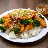 White Meat Sesame Chicken · Deep fried chicken with sesame in garlic sweet sauce. Served with white rice.