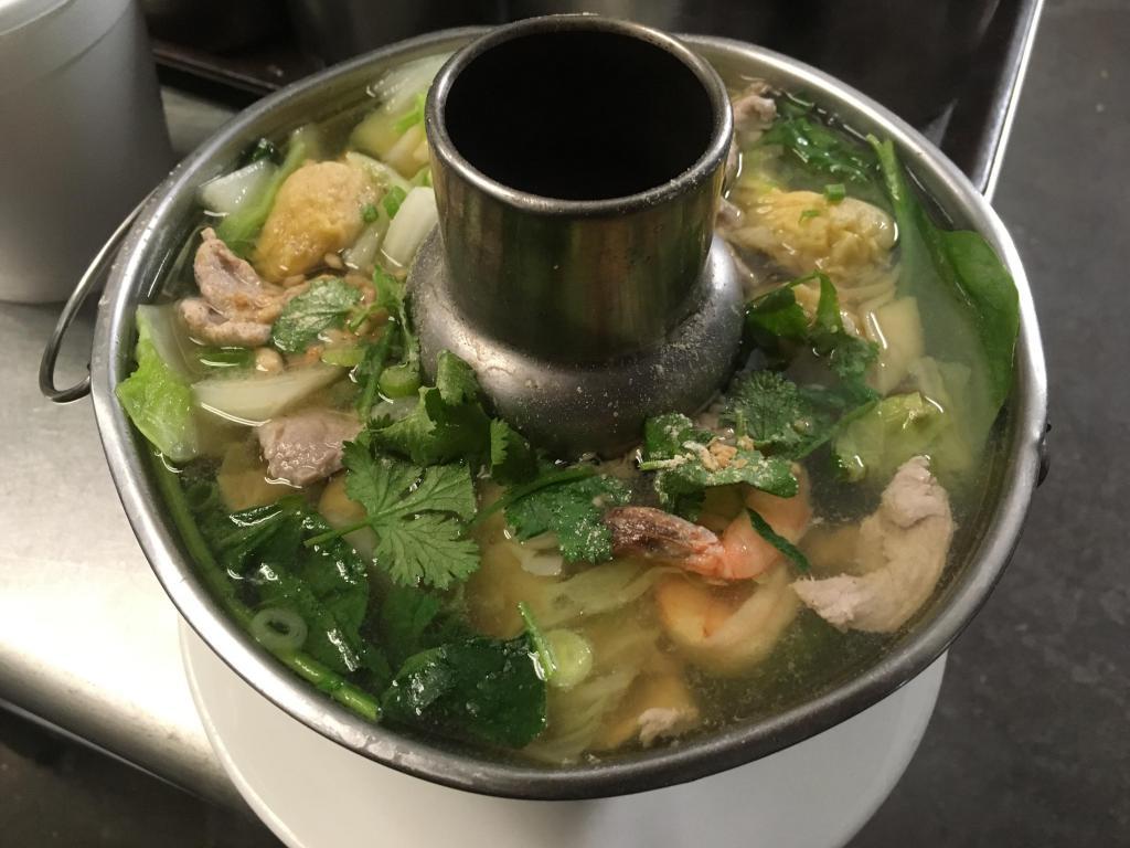 Khun Dang Thai Restaurant · Seafood · Dinner · Asian · Thai · Noodles