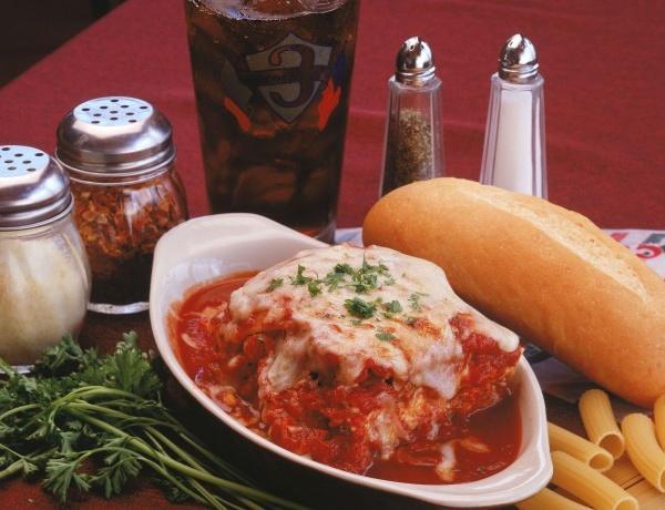 Mama's Lasagna · Beef meat sauce, pasta sheets, ricotta, mozzarella, and marinara.