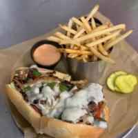 Remingtons Philly · Thinly shaved rib eye steak & provolone cheese topped with your choice of toppings\r\n\r\nMa...