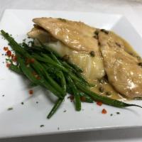Organic Breast of Chicken Picatta · Sauteed in lemon butter, capers, served with haricots verts and mashed potatoes.