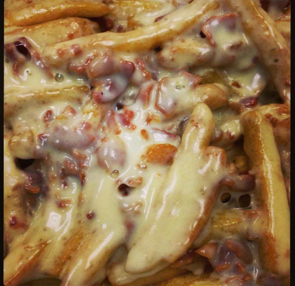 Barrel Fries · Topped with mozzarella, bacon and ranch dressing.
