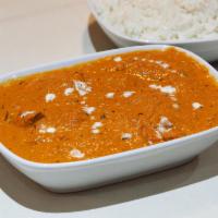 Chicken Makhani · Barbecued chicken chunks cooked in rich tomato cream sauce with spices. Chicken makhni, also...
