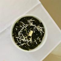 Saag Paneer · Finely cut garden fresh spinach cooked with cottage cheese.