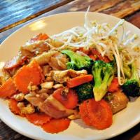 Pad See Ew · Wide size rice noodle stir-fried in sweet soy sauce with choice of meat, egg, broccoli and c...