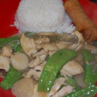 Shanghai Snow Peas Jumbo Plate · Water chestnuts, bean sprouts and fresh snow peas stir-fried in house white sauce.
