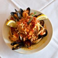 Clam Linguini · With little necks sauteed in wine, garlic, herbs and choice of red sauce or garlic and oil.
