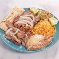 Plato de Carnitas · Fried pork plate. Served with rice, beans and handmade corn tortillas.