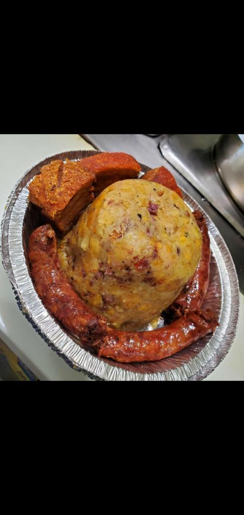 Mofongo de Longaniza · Dominican sausage mofongo.