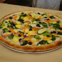 Roasted Mix Vegetarian Pizza · Roasted mix vegetables and caramelized onions.