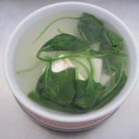 17. Spinach and Tofu Soup · 