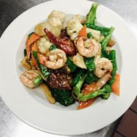 4 Happiness · Pork, chicken, beef and shrimp sauteed with mixed vegetables.