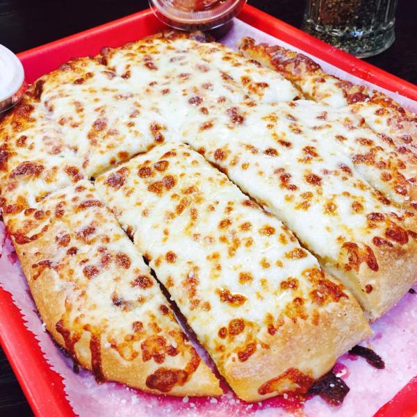 New York Pizza · Calzones · Dinner · Sandwiches · Pizza · Salads · Italian