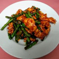 Chicken with Green Bean in Szechwan Sauce · Hot and spicy.