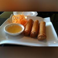 1. Spring Roll · Crispy rolls stuffed with bean thread, mushroom and mixed vegetables served with sweet and s...