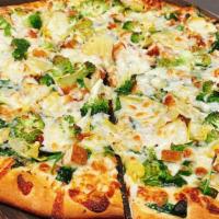 Artichoke and Chicken Pizza · Olive oil, grilled chicken, fresh spinach, artichoke, fresh broccoli and light sprinkled gar...