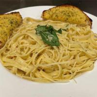 Spaghetti with Garlic Butter · 