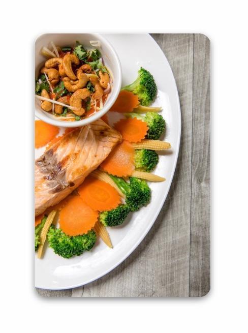 Grilled Salmon · Steamed of baby corn, carrot and broccoli with your choice of panang sauce, peanut sauce or spicy mango salad. Served with jasmine rice.
