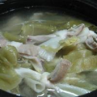 SP8. Pork Tripe Soup with Pickled Mustard Green · 酸菜肚絲湯