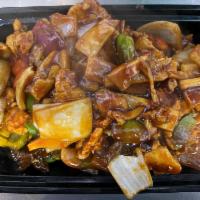 31. Szechuan Chicken · White meat chicken, bell pepper, carrots, mushrooms, and bamboo shoots in a spicy Szechuan s...