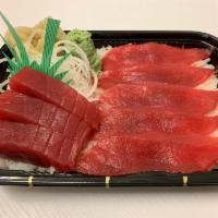 Tekka Don Entree · Sliced tuna over a bed of sushi rice. Served with miso soup.