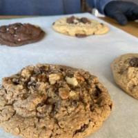 Chocolate Chip Cookie · Jumbo cookie baked in our ovens