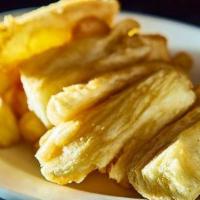 Yuca Frita · Fried cassava. 