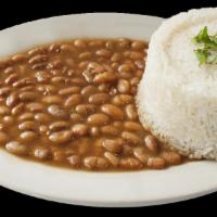 Arroz y Frijoles · Rice and beans. 