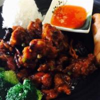 General Tso's Chicken · Crispy chunks of chicken sauteed with steamed broccoli in a special tangy sauce. Spicy.