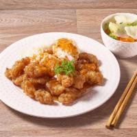 E2. Sesame Chicken · Chicken stir fried with sesame.