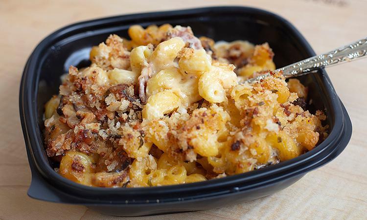 Smoked Bacon Mac Single · Served ready to heat–Our creamy macaroni and cheese with Applewood-smoked bacon, caramelized onions, Parmesan cheese, parsley, and lemon