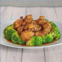 General Tso's Chicken · Chunks of chicken done to crispy sauteed with our chef's special hot pepper sauce and brocco...