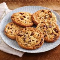 Homestyle Chocolate Chip Cookies (Serves 5) · Serves 5 | Five Homestyle Chocolate Chip Cookies.

